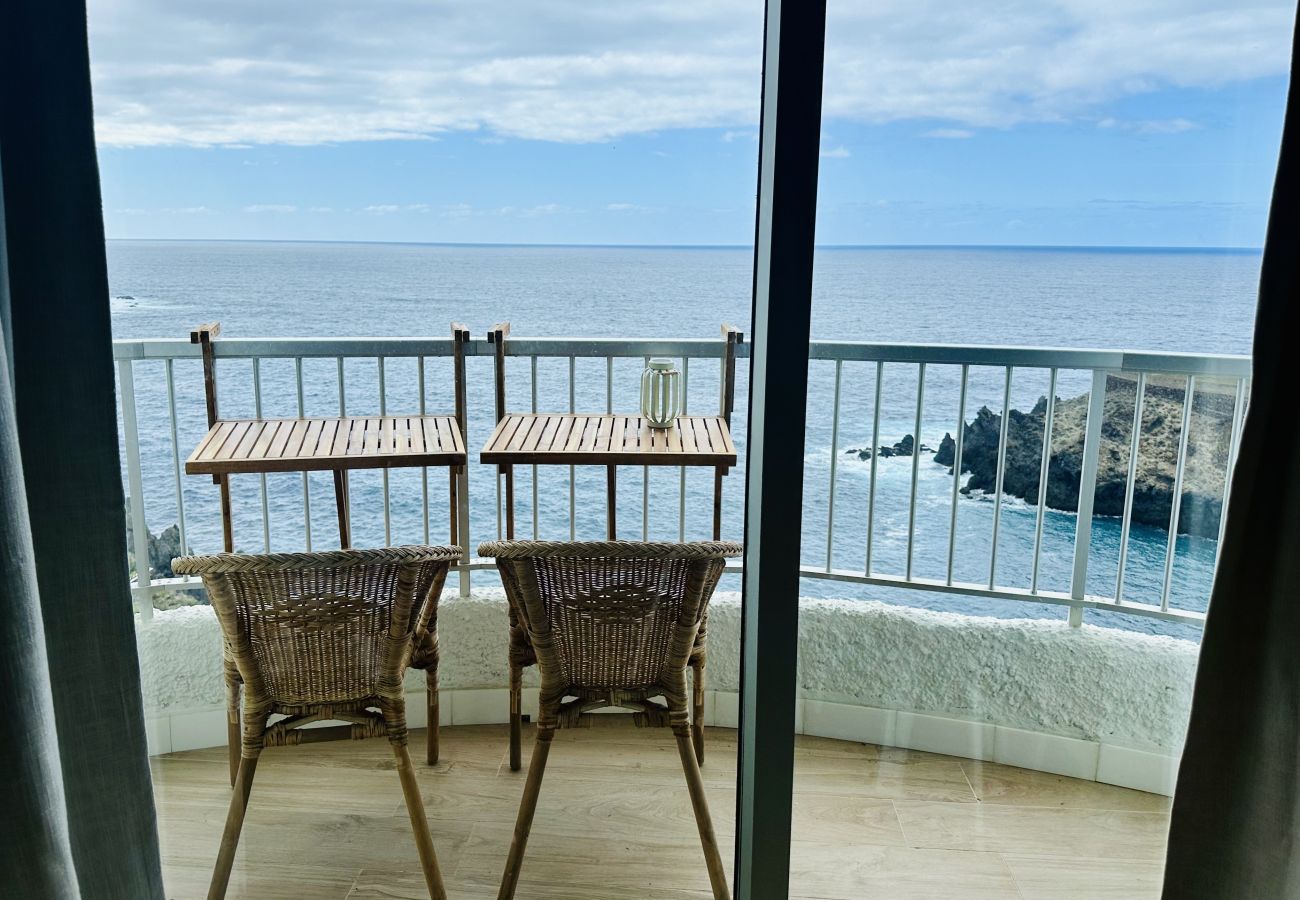 Studio a Icod de los Vinos - Blue Monis with Amazing Views