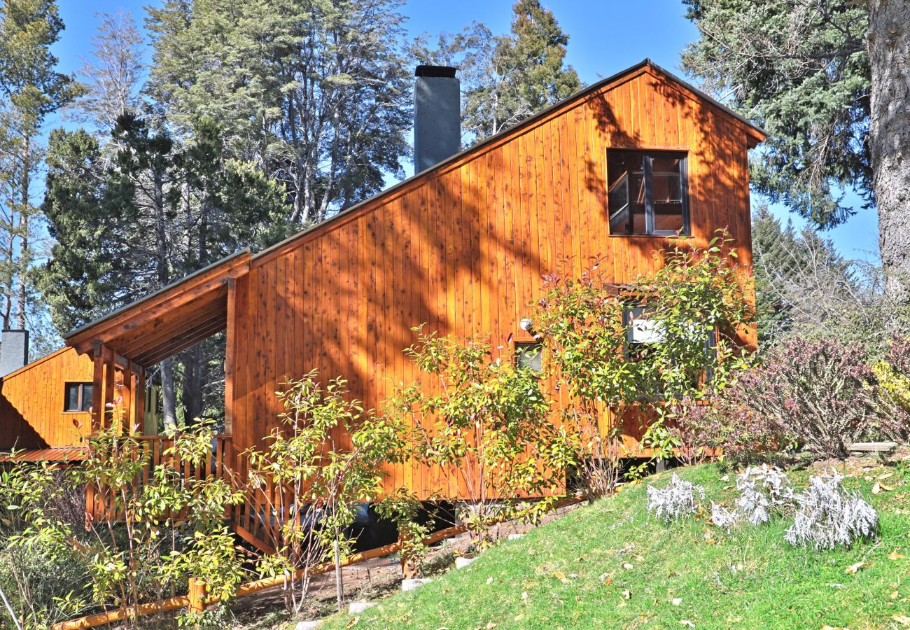 Baita a San Carlos de Bariloche - HUAPI11C Un refugio en plena naturaleza con costa de lago