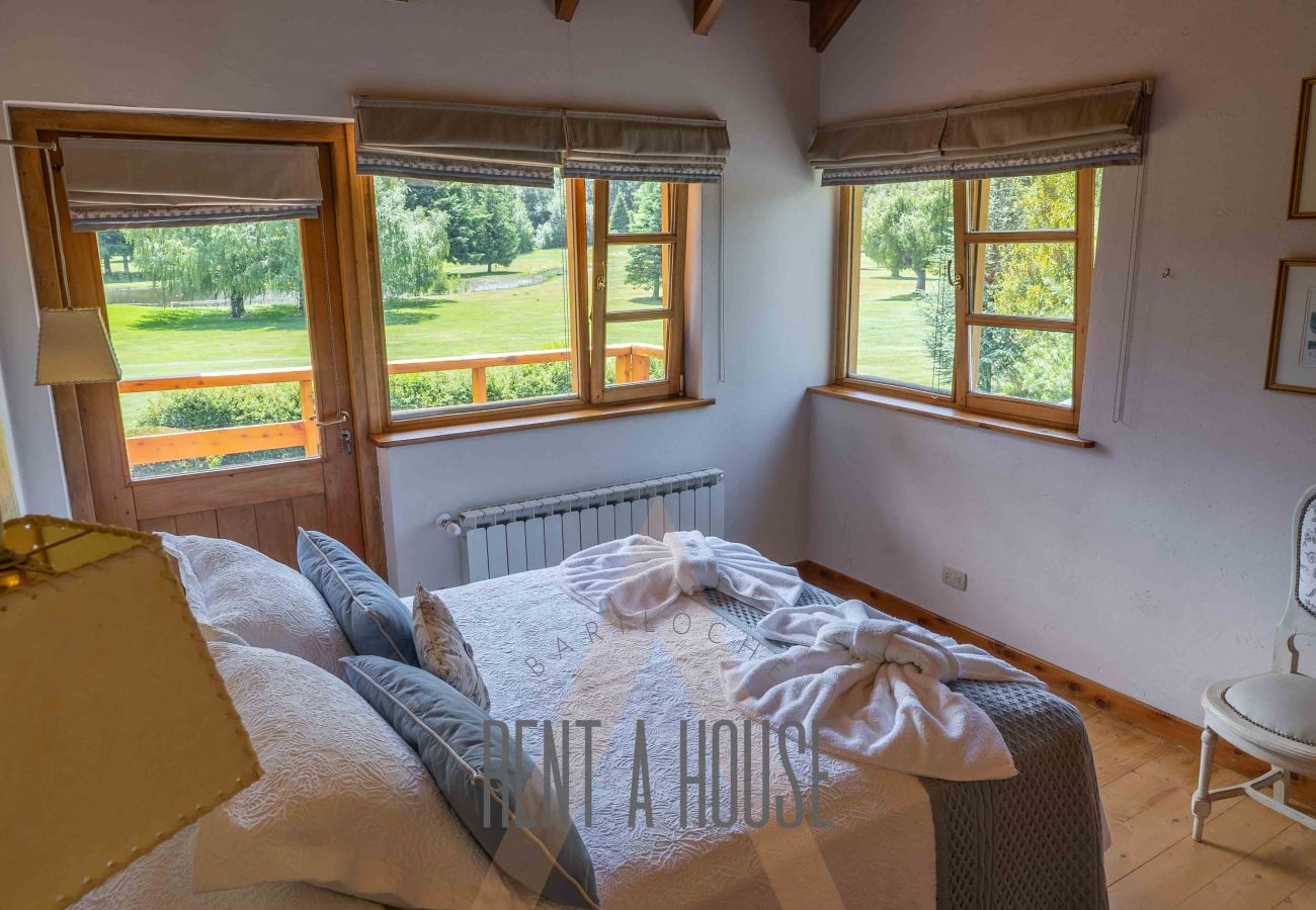Casa a San Carlos de Bariloche - DIVINA CASA SOBRE CANCHA GOLF