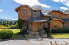 Casa a San Carlos de Bariloche - DIVINA CASA SOBRE CANCHA GOLF