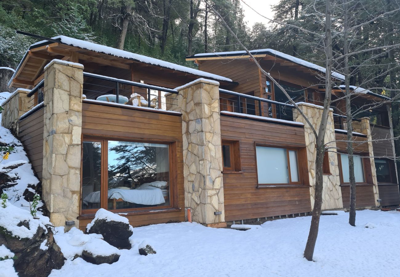 Casa a San Carlos de Bariloche - ARE33 CASA EN ARELAUQUEN CON IMPONENTES VISTAS