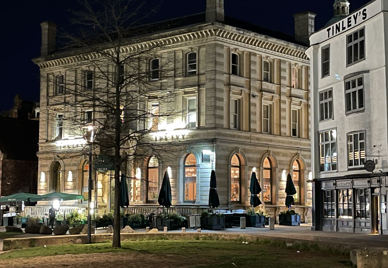 Appartamento a Exeter - Cathedral View - Luxury Exeter City Apartment with Cathedral Views