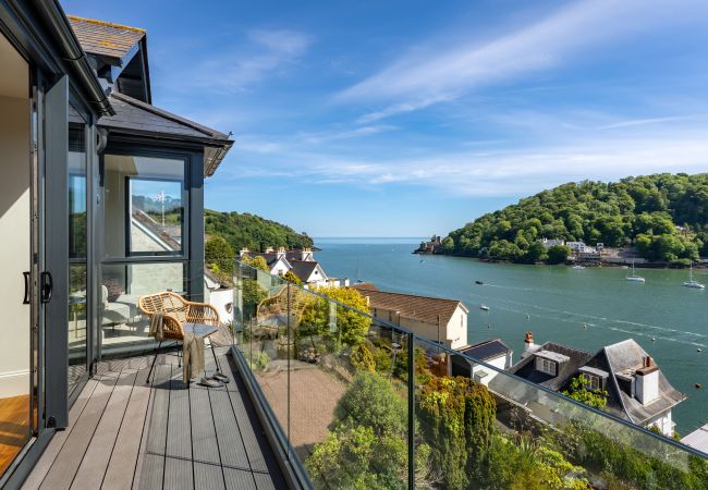 Casa a Kingswear - Two Guns - Stylish town house with stunning river views Casa a Kingswear - Two Guns - Stylish town house with stunning river views
