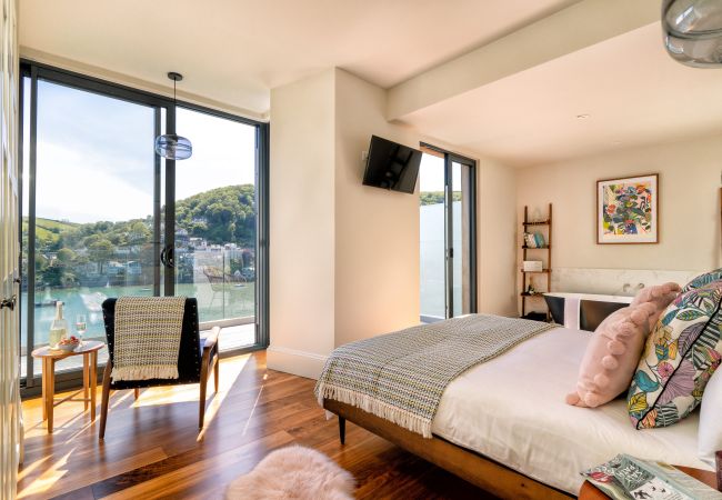 Casa a Kingswear - Two Guns - Stylish town house with stunning river views Casa a Kingswear - Two Guns - Stylish town house with stunning river views