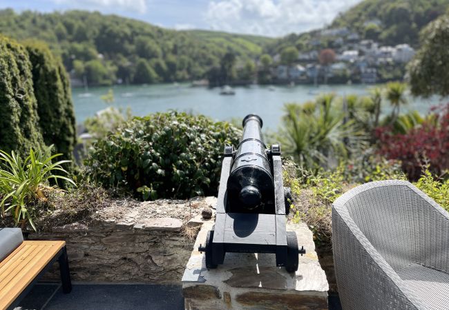 Casa a Kingswear - Two Guns - Stylish town house with stunning river views Casa a Kingswear - Two Guns - Stylish town house with stunning river views