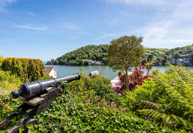 Casa a Kingswear - Two Guns - Stylish town house with stunning river views Casa a Kingswear - Two Guns - Stylish town house with stunning river views