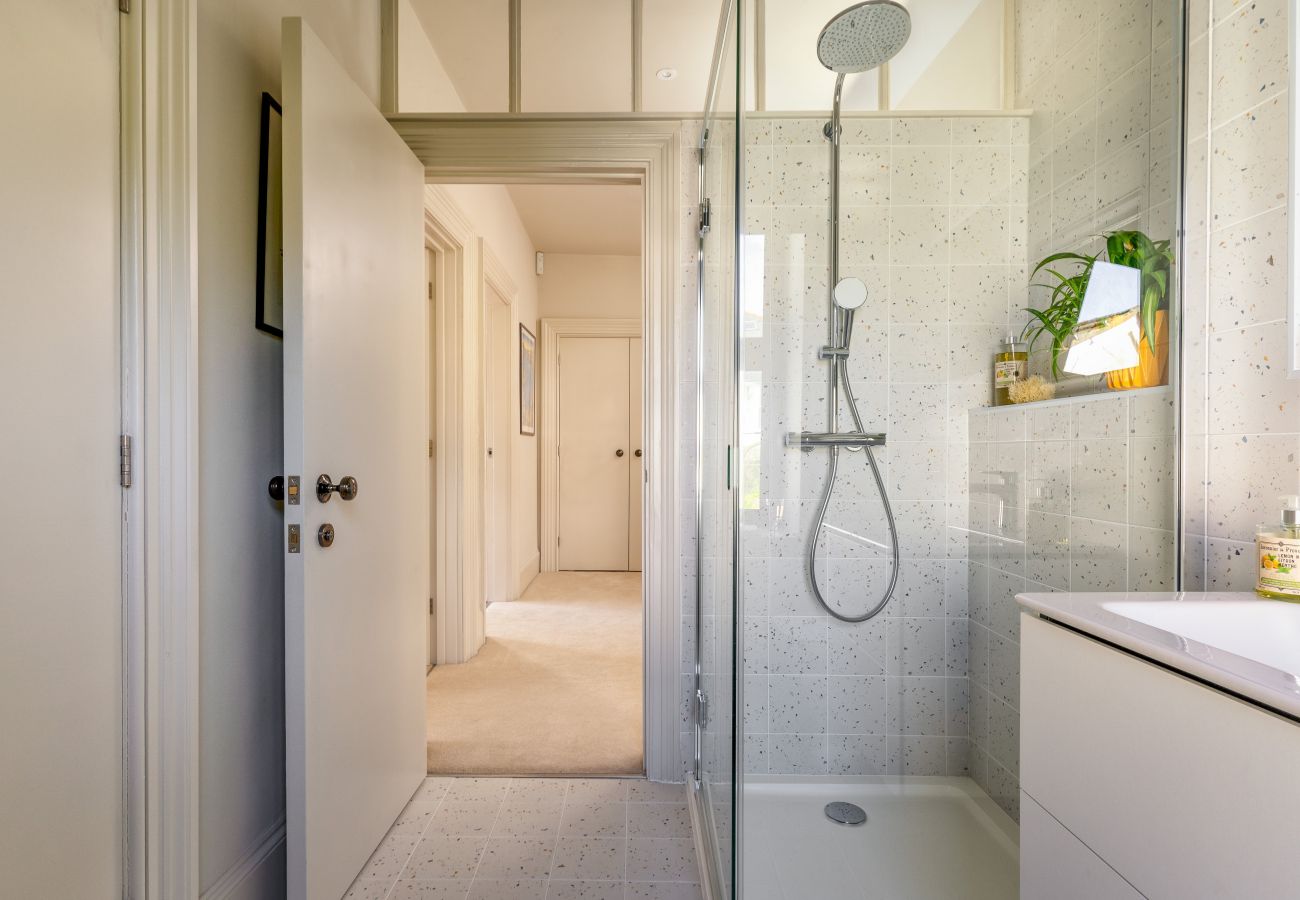 Casa a Kingswear - Two Guns - Stylish town house with stunning river views Casa a Kingswear - Two Guns - Stylish town house with stunning river views