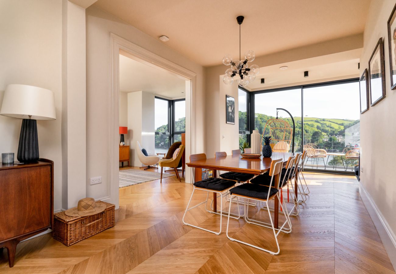 Casa a Kingswear - Two Guns - Stylish town house with stunning river views Casa a Kingswear - Two Guns - Stylish town house with stunning river views
