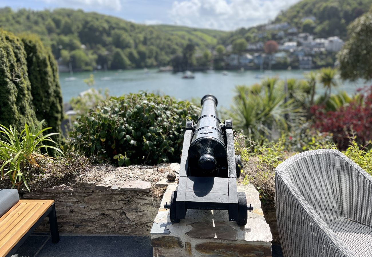 Casa a Kingswear - Two Guns - Stylish town house with stunning river views Casa a Kingswear - Two Guns - Stylish town house with stunning river views