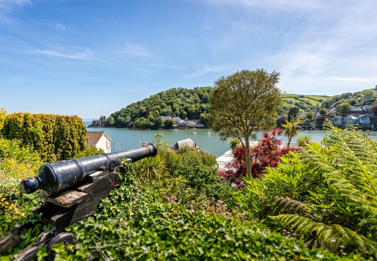 Casa a Kingswear - Two Guns - Stylish town house with stunning river views Casa a Kingswear - Two Guns - Stylish town house with stunning river views