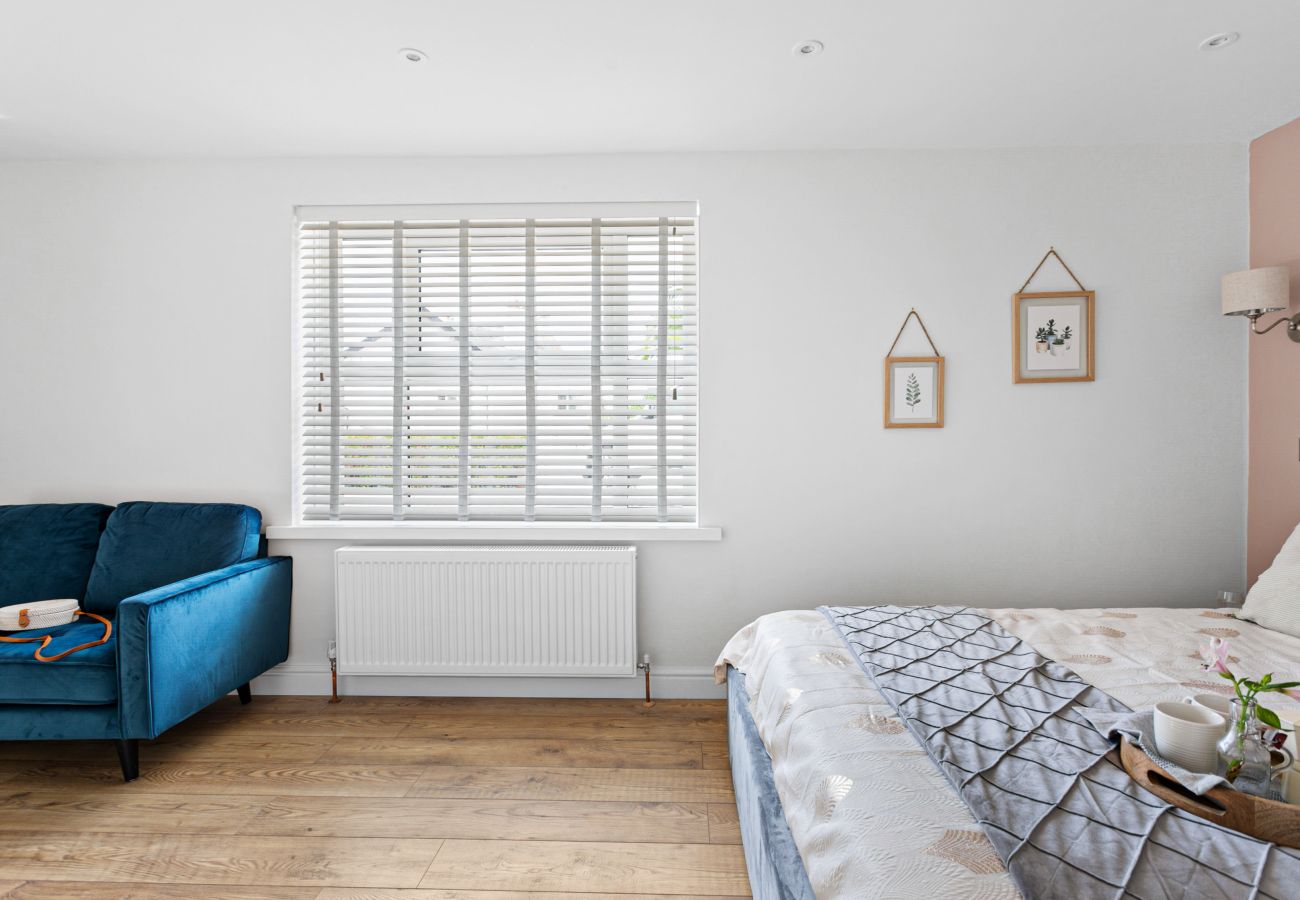 Appartamento a Teignmouth - Coombe Bank – Modern Coastal Apartment Steps from Teignmouth Back Beach