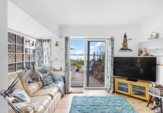 Casa a Torquay - The Boathouse - Panoramic Sea View Retreat, near Town, Marina & Beach and Parking Casa a Torquay - The Boathouse - Panoramic Sea View Retreat, near Town, Marina & Beach and Parking