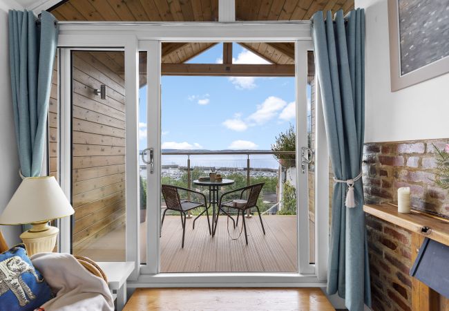 Casa a Torquay - The Boathouse - Panoramic Sea View Retreat, near Town, Marina & Beach and Parking Casa a Torquay - The Boathouse - Panoramic Sea View Retreat, near Town, Marina & Beach and Parking