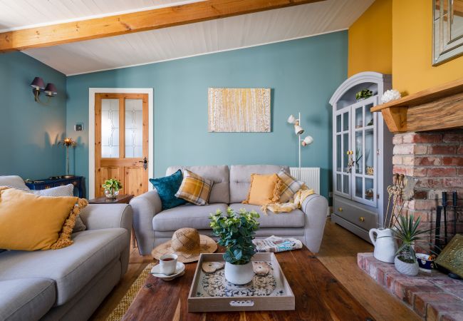 Casa rurale a Holcombe - The Cottage - Characterful, coastal with hot tub Casa rurale a Holcombe - The Cottage - Characterful, coastal with hot tub