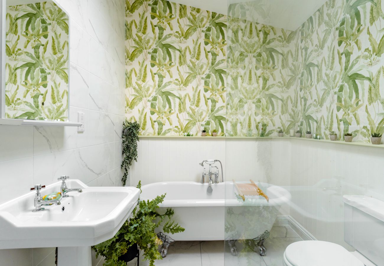 Casa rurale a Holcombe - The Cottage - Characterful, coastal with hot tub