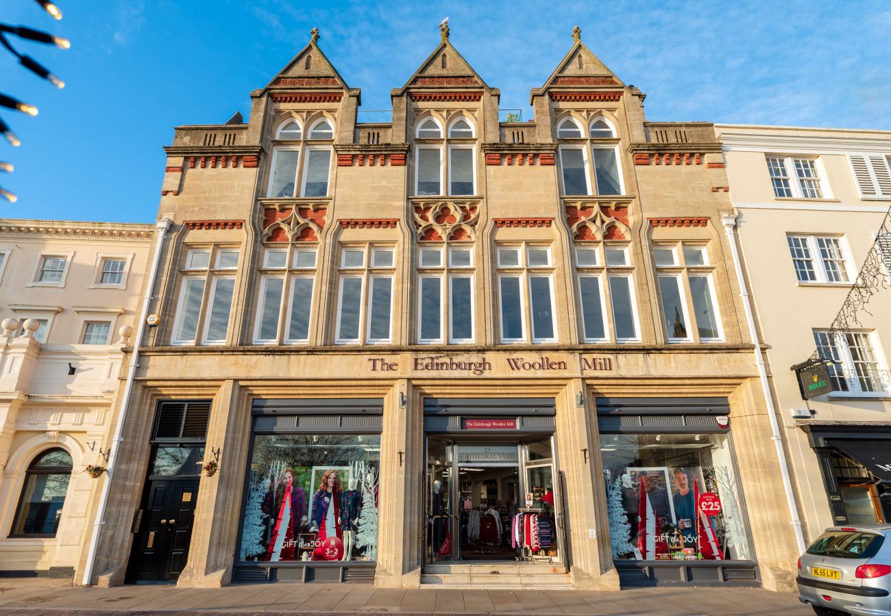 Appartamento a Exeter - Cathedral Yard - Art Deco Luxury Apartment with Iconic Exeter Cathedral Views