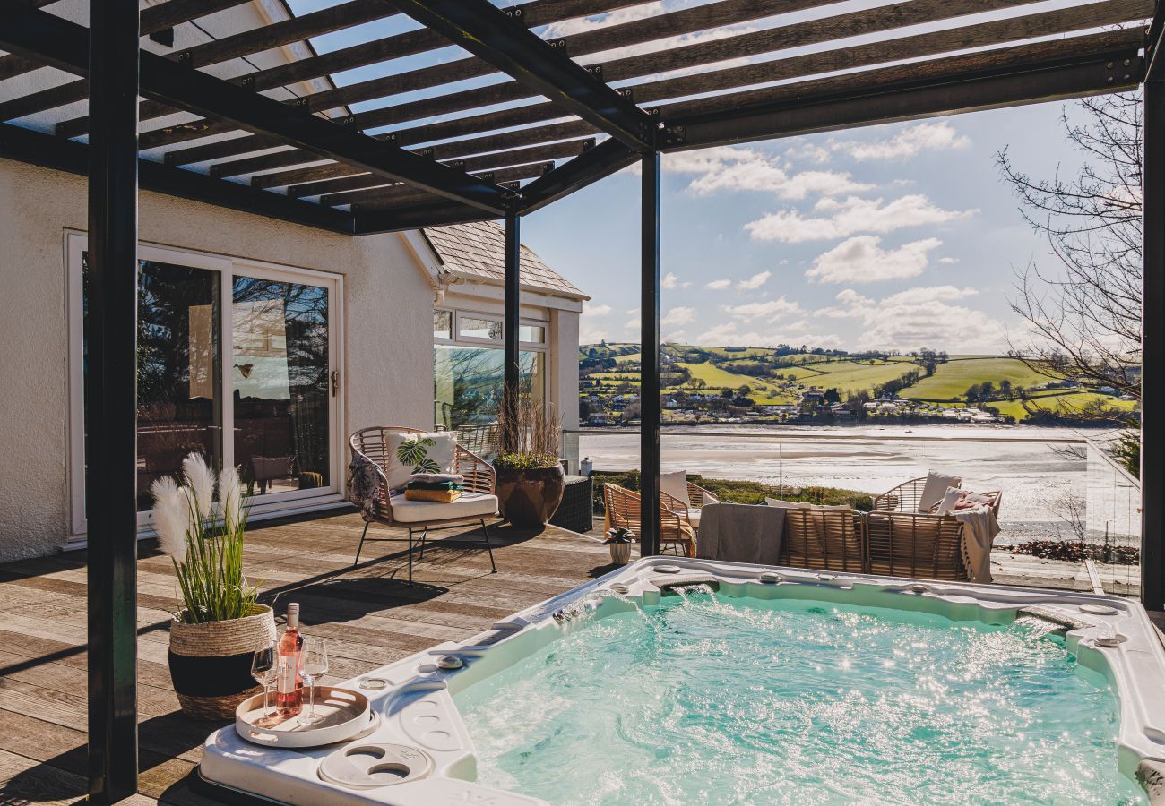Casa a Bishopsteignton - The Curlews - Waterside, boutique home with 10 person spa