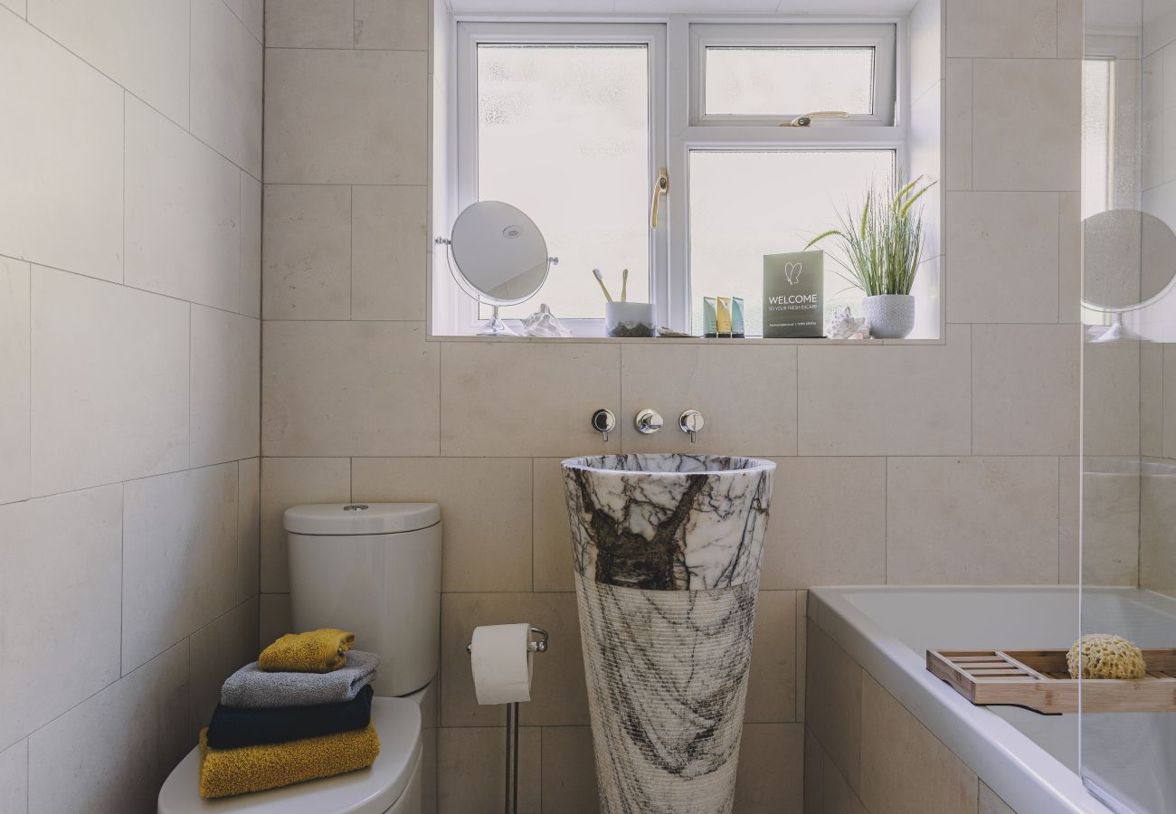 Casa a Bishopsteignton - The Curlews - Waterside, boutique home with 10 person spa