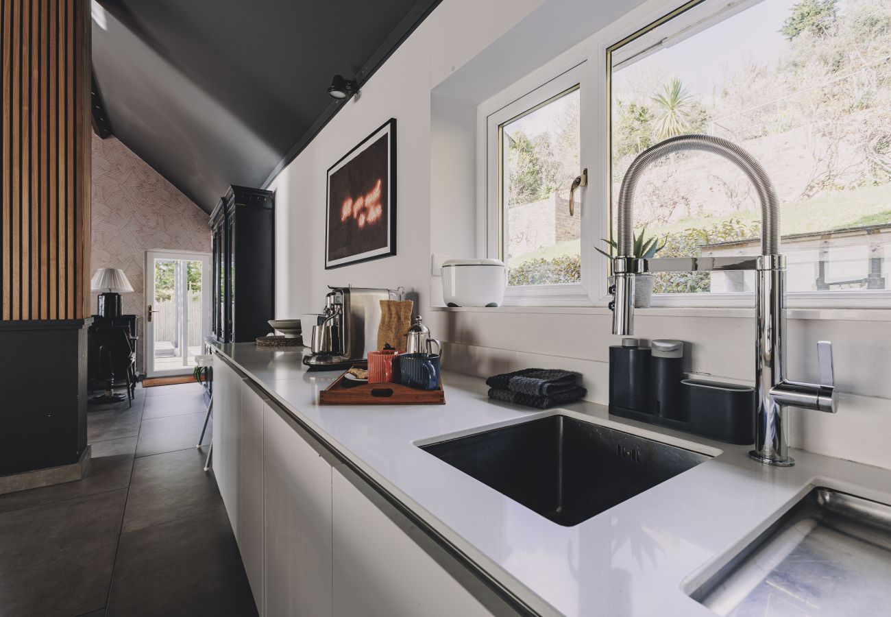 Casa a Bishopsteignton - The Curlews - Waterside, boutique home with 10 person spa