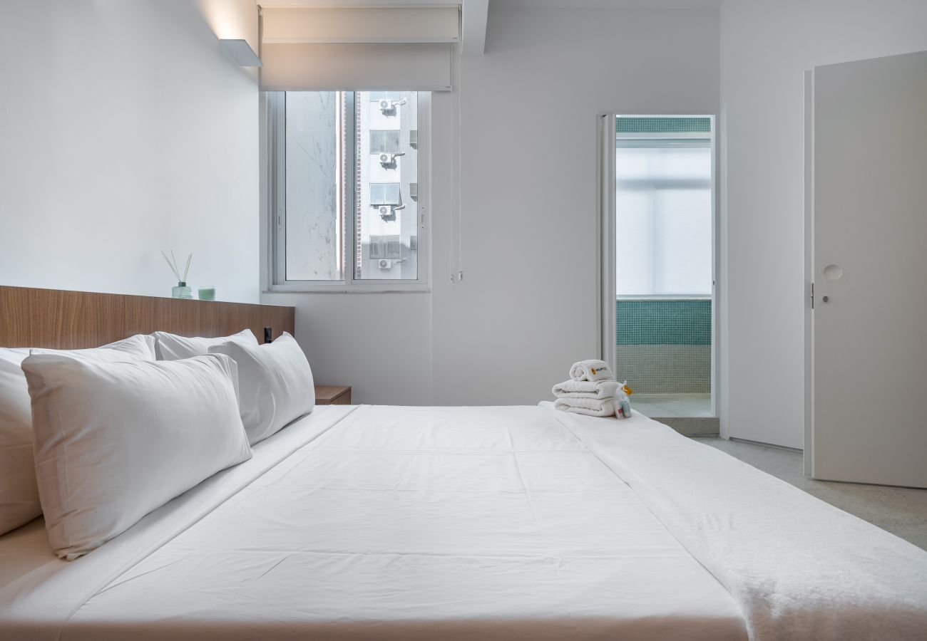 Appartamento a Rio de Janeiro - Maravilhoso em Copacabana | 2 quartos | NSC501B 