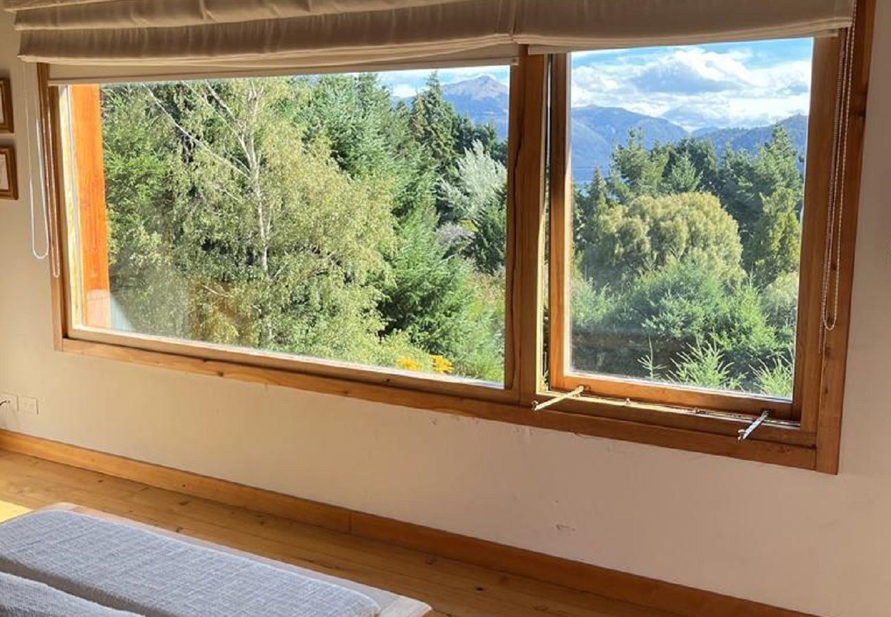 Casa a San Carlos de Bariloche - ARE37 DIVINA CASA EN ARELAUQUEN CON VISTA AL LAGO