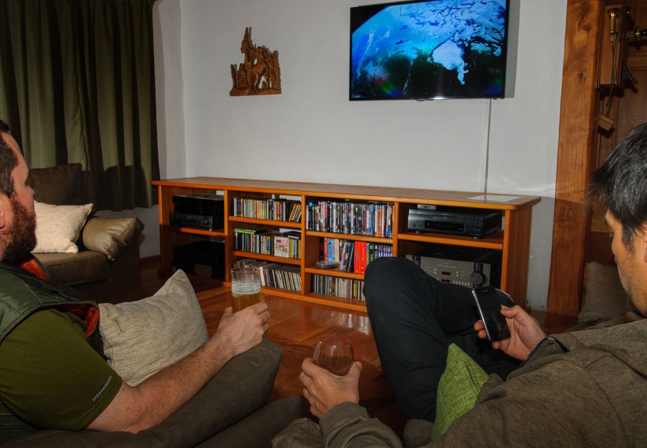 Casa a San Carlos de Bariloche - CAS03 Espectacular casona de 600 metros en un entorno único