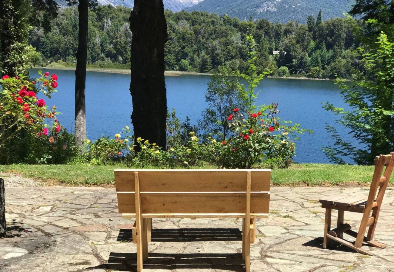 Casa a San Carlos de Bariloche - TREBOL01C- CÓMODA PROPIEDAD CON LINDISIMO ENTORNO SOBRE LAGUNA EL TRÉBOL 