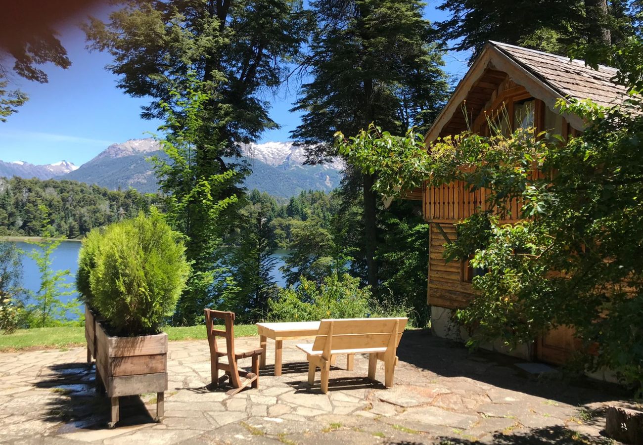 Casa a San Carlos de Bariloche - TREBOL01C- CÓMODA PROPIEDAD CON LINDISIMO ENTORNO SOBRE LAGUNA EL TRÉBOL 