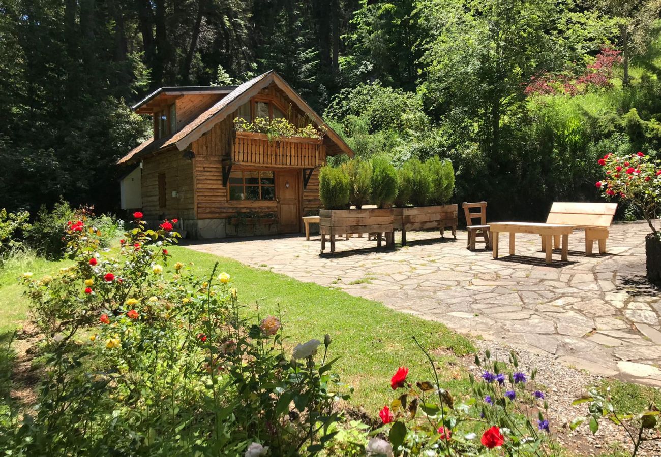 Casa a San Carlos de Bariloche - TREBOL01C- CÓMODA PROPIEDAD CON LINDISIMO ENTORNO SOBRE LAGUNA EL TRÉBOL 