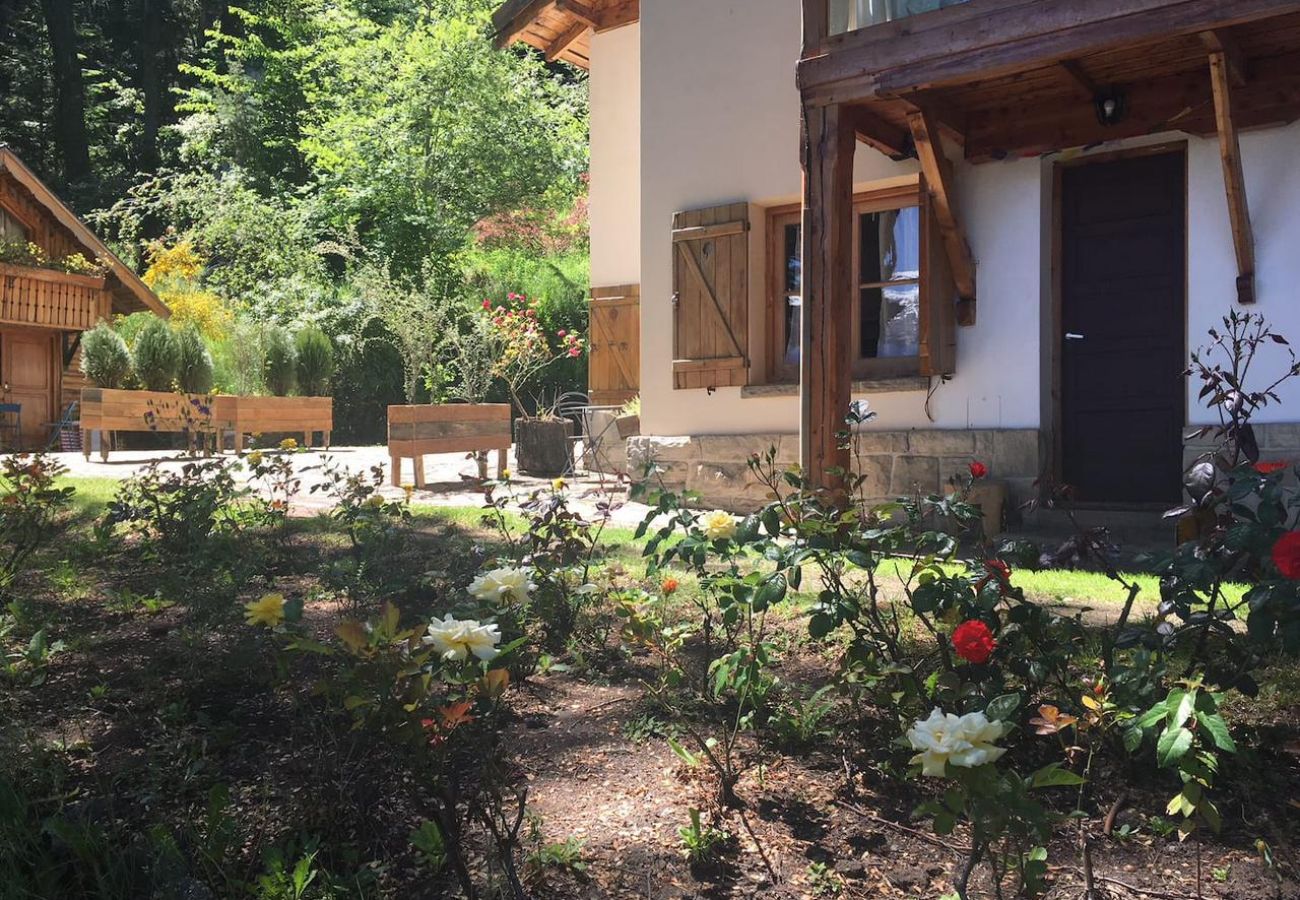 Casa a San Carlos de Bariloche - TREBOL01C- CÓMODA PROPIEDAD CON LINDISIMO ENTORNO SOBRE LAGUNA EL TRÉBOL 