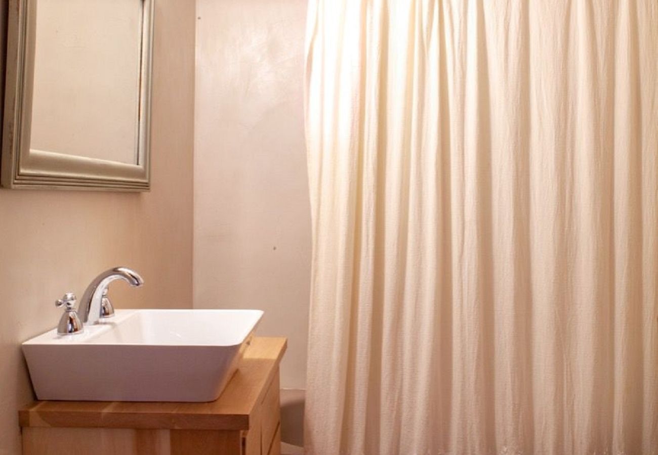 Casa a San Carlos de Bariloche - TREBOL01C- CÓMODA PROPIEDAD CON LINDISIMO ENTORNO SOBRE LAGUNA EL TRÉBOL 