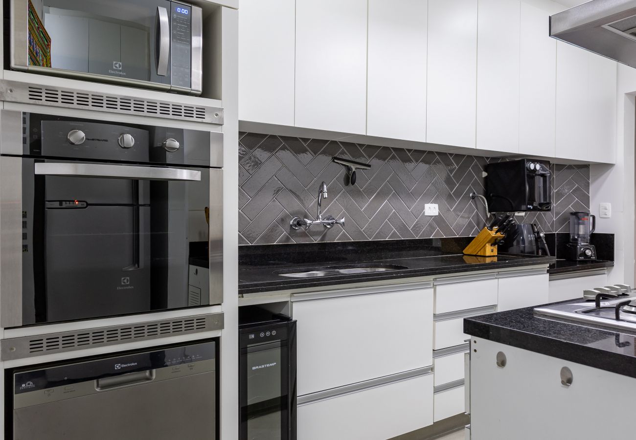 Appartamento a Rio de Janeiro - 3 minutos da praia do Leme | GRC701