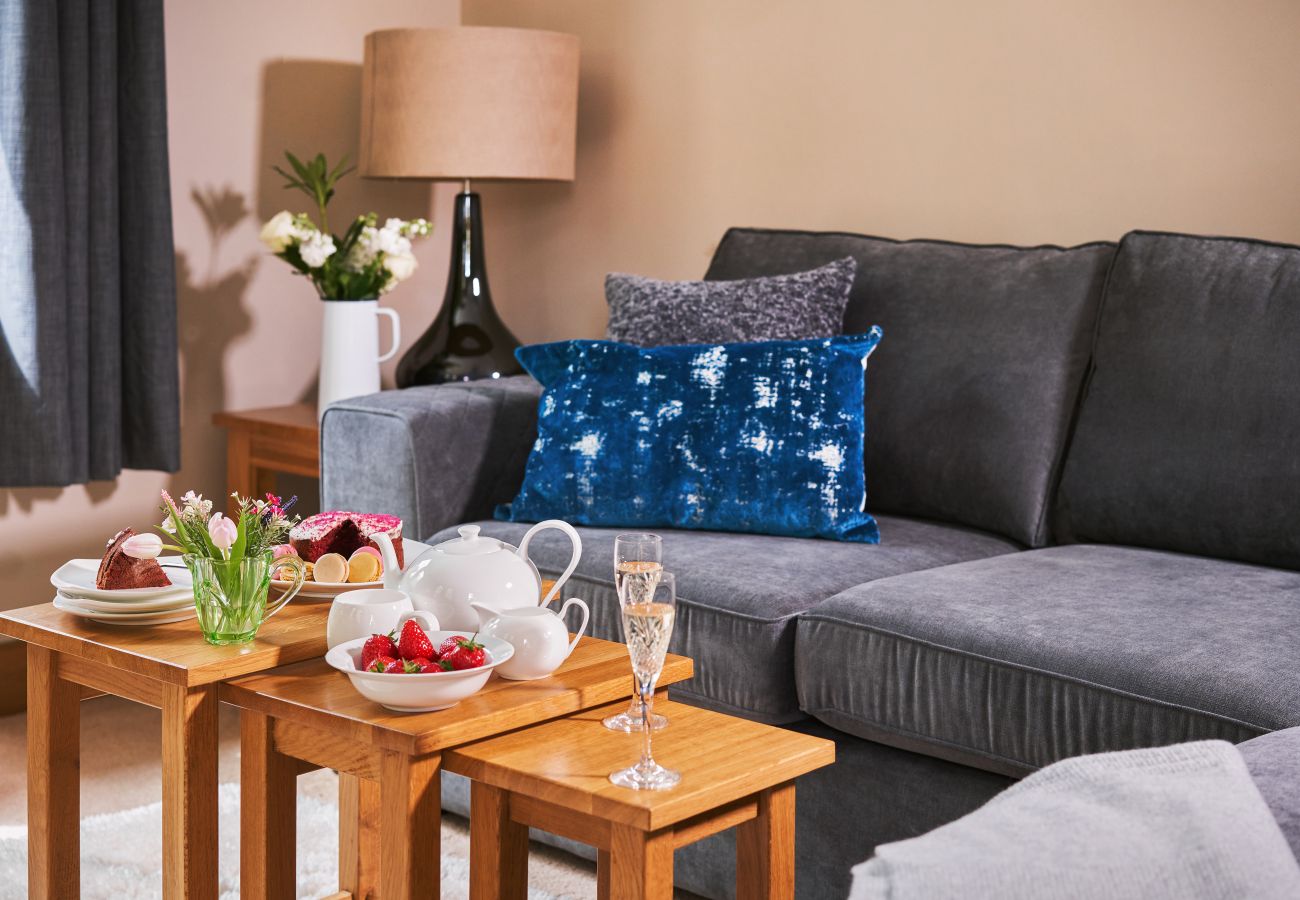 Appartamento a Lower Ashton - Swifts Return – Cosy Dartmoor Hideaway with Wood-Fired Hot Tub & Pool