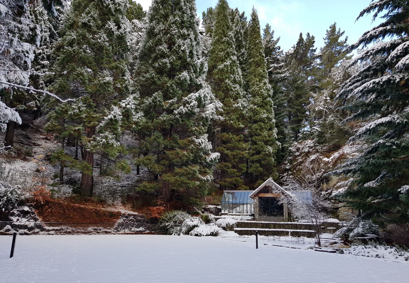 Casa a San Carlos de Bariloche - Peni08 Cálida e histórica  propiedad ubicada en un predio de  8 hectáreas