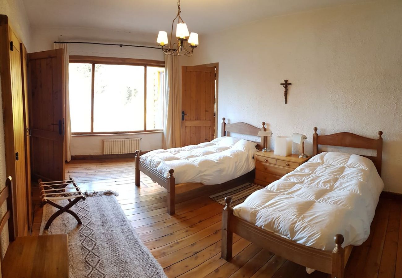 Casa a San Carlos de Bariloche - Peni08 Cálida e histórica  propiedad ubicada en un predio de  8 hectáreas