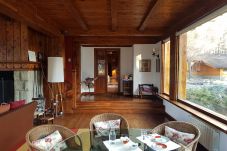 Casa a San Carlos de Bariloche - Peni08 Cálida e histórica  propiedad ubicada en un predio de  8 hectáreas