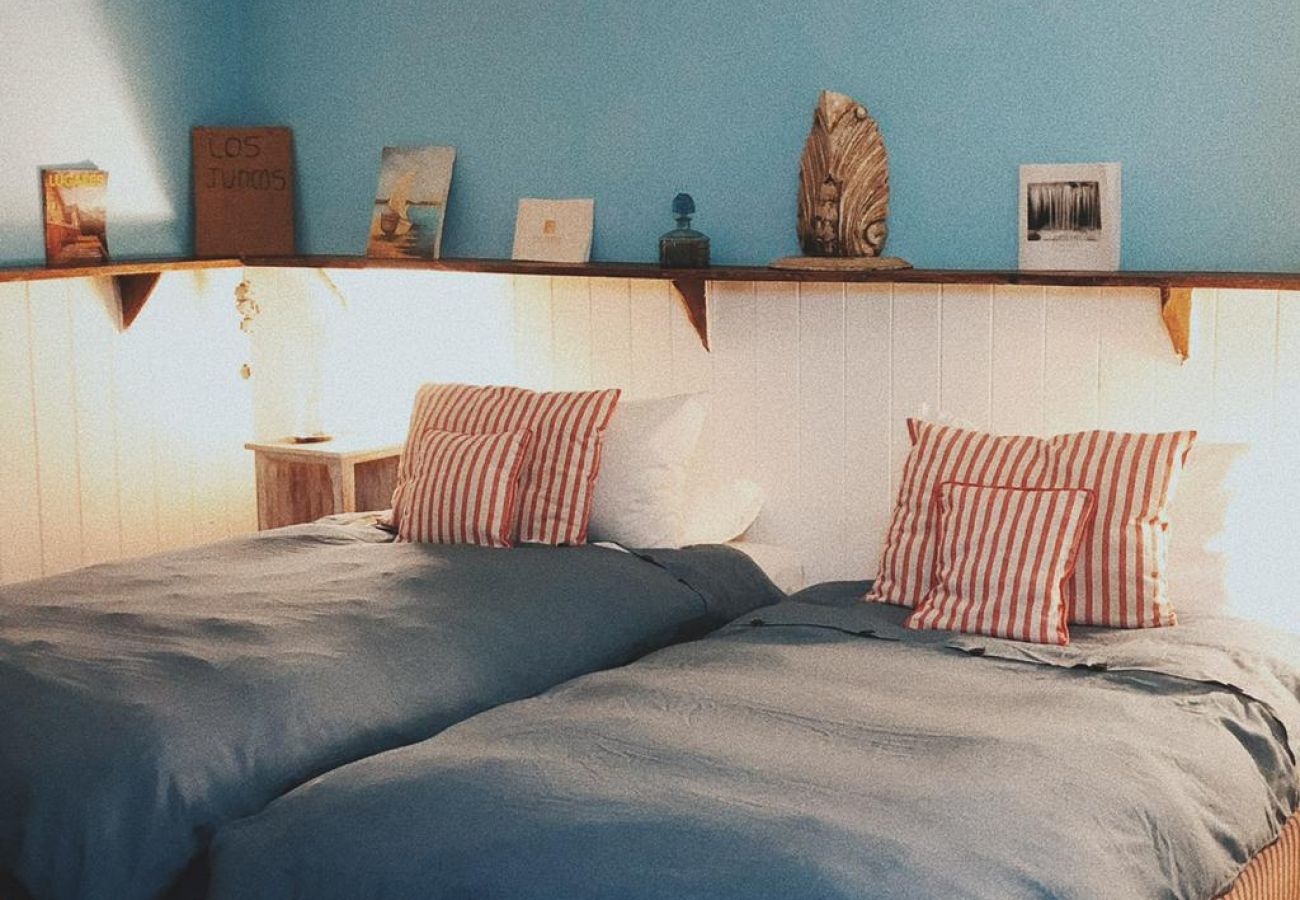 Casa a San Carlos de Bariloche - CÁLIDA CASONA ALPINA FRENTE AL LAGO NAHUEL HUAPI