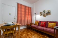 Appartamento a Rio de Janeiro - Aconchego em Copa | Decoração clássica | BR911 