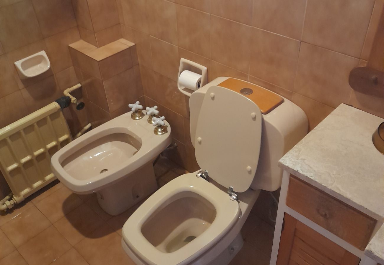 Casa a San Carlos de Bariloche - MORE19 Casona y Cabaña ubicada en la Divina Península Llao LLao 