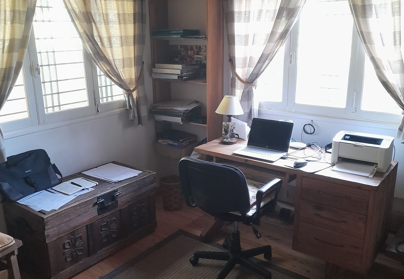 Casa a San Carlos de Bariloche - MORE19 Casona y Cabaña ubicada en la Divina Península Llao LLao 