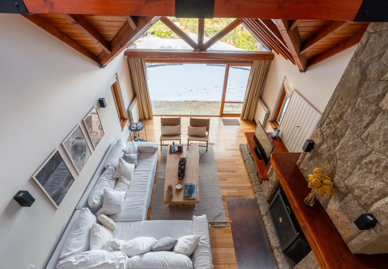 Casa a San Carlos de Bariloche - ARE26 CÓMODA CASA CON VISTA AL LAGO Y MUY CERCA DEL STARTER DEL GOLF