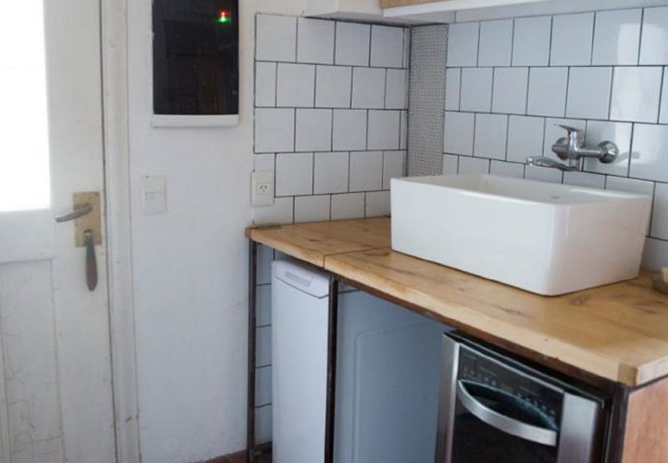 Casa a San Carlos de Bariloche - VIEW06 Excelente casa con vistas al lago Nahuel Huapi y un amplio parque arbolado