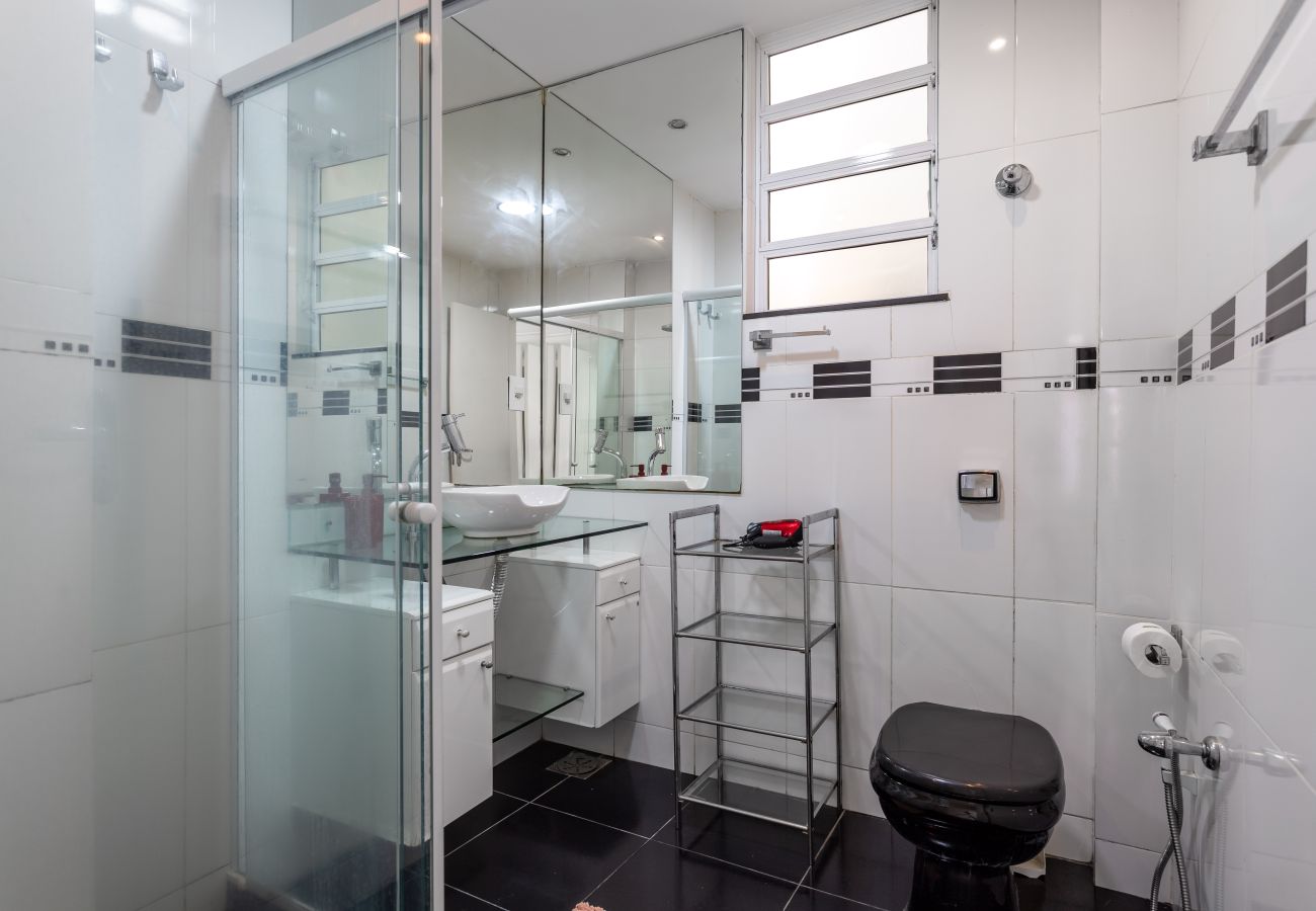 Appartamento a Rio de Janeiro - Perfeito em Copacabana |Quarto confortável| BR401 