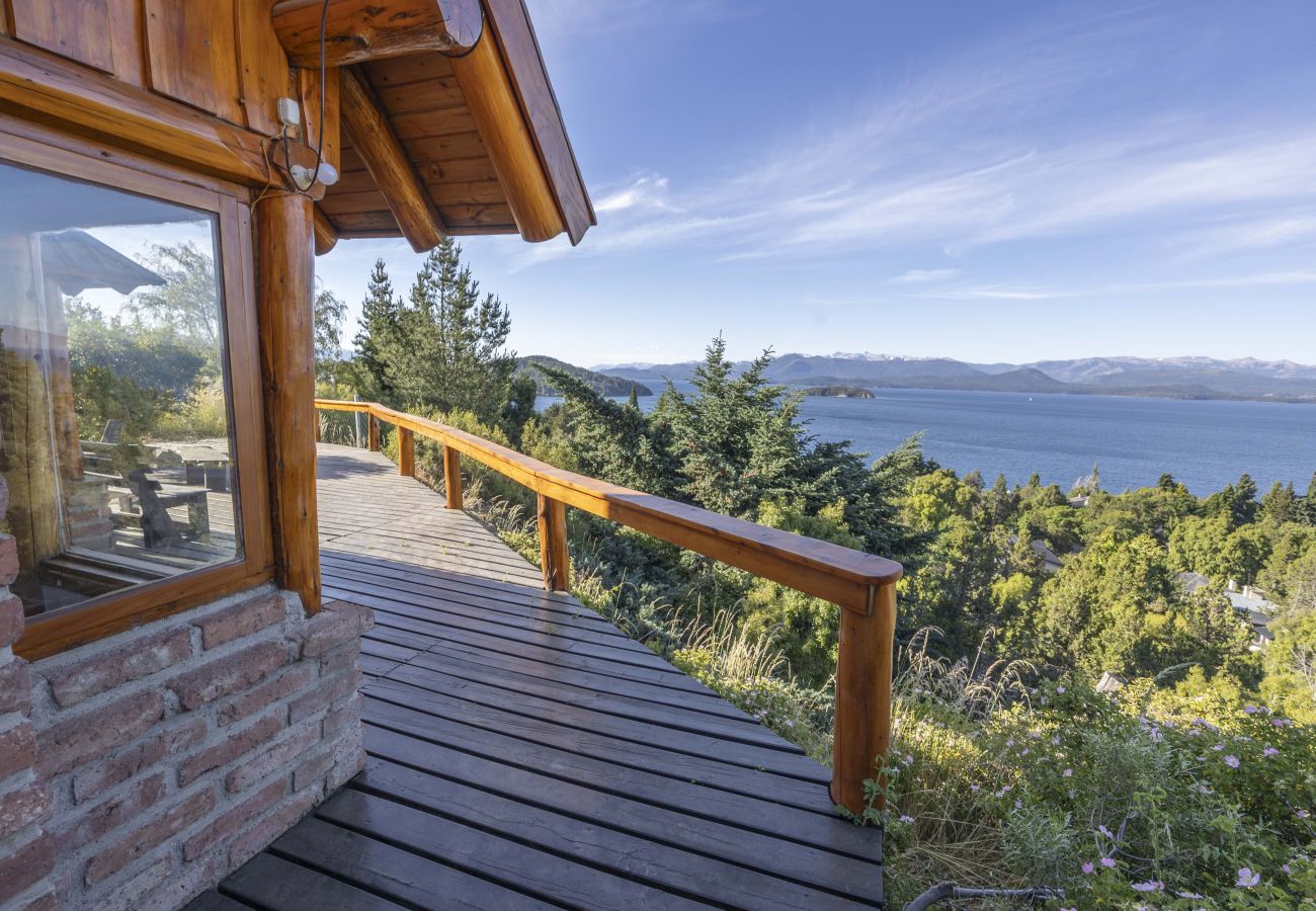Baita a San Carlos de Bariloche - VIEW03  - Cabaña de montaña con increíble vista al lago