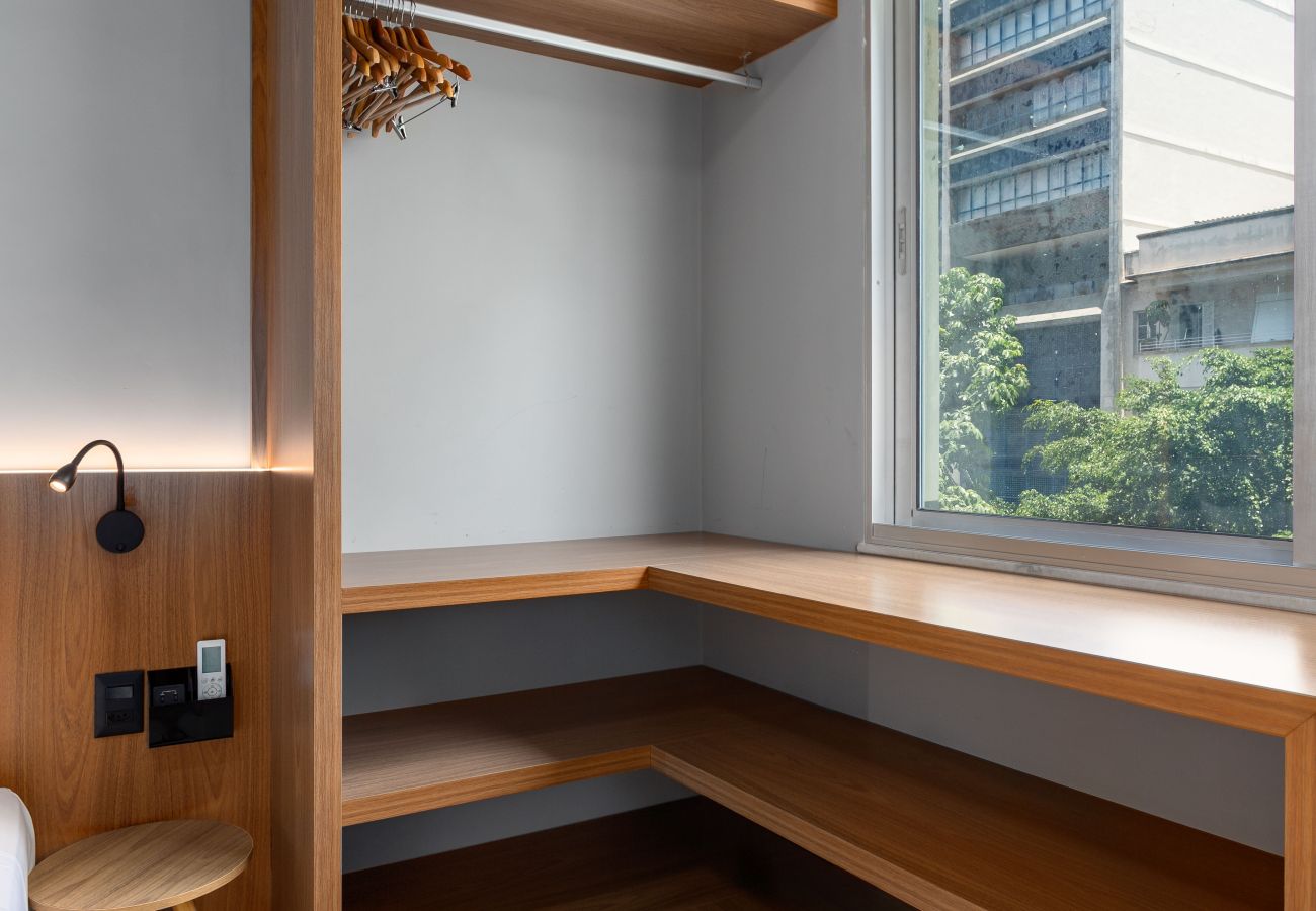 Appartamento a Rio de Janeiro - 5 minutos da Praia do Leblon | AP302