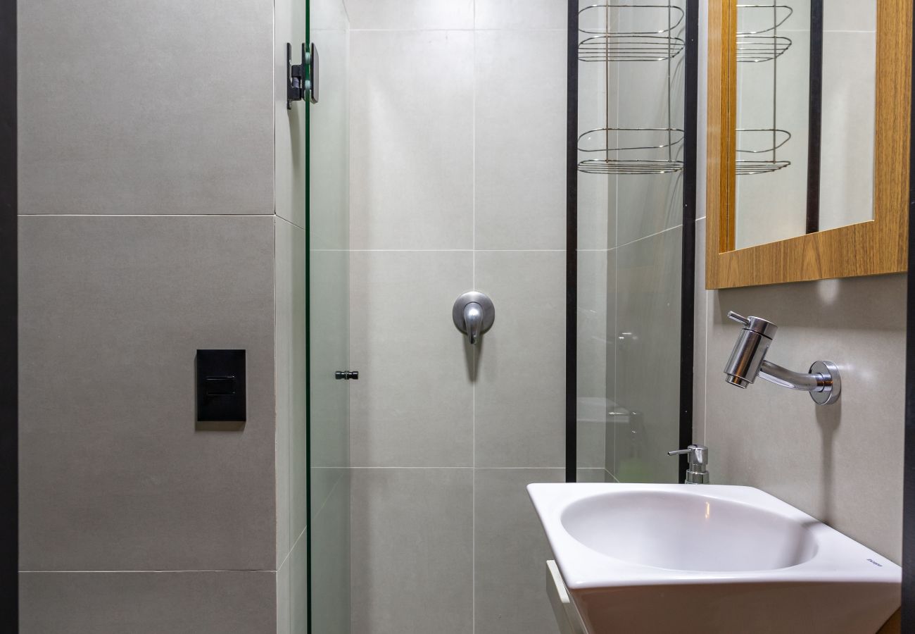 Appartamento a Rio de Janeiro - 5 minutos da Praia do Leblon | AP302