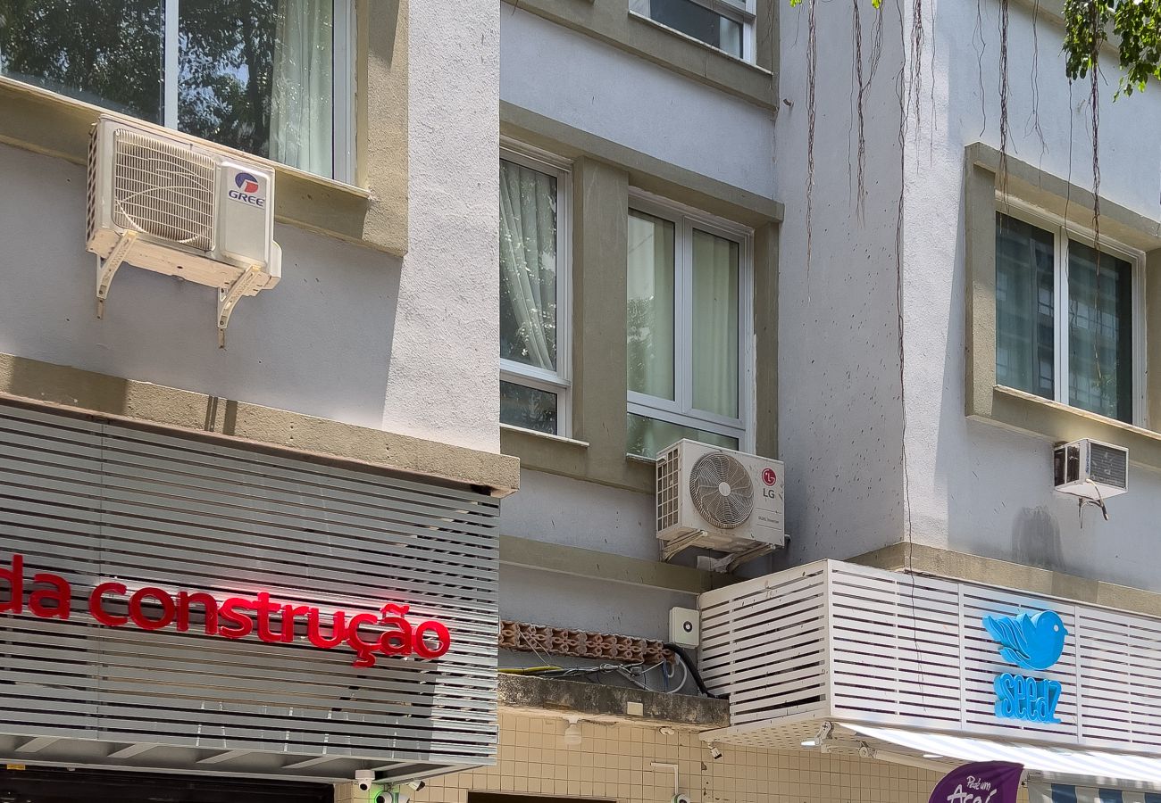 Appartamento a Rio de Janeiro - 5 minutos da Praia do Leblon | AP302