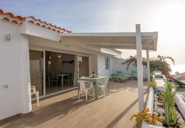 Casa a Candelaria - Calala's House with huge terrace