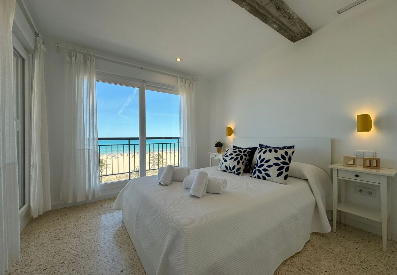 Appartamento a Playa de Gandía - PRECIOSO APARTAMENTO FRONTAL AL MAR - Affitto solo per famiglie