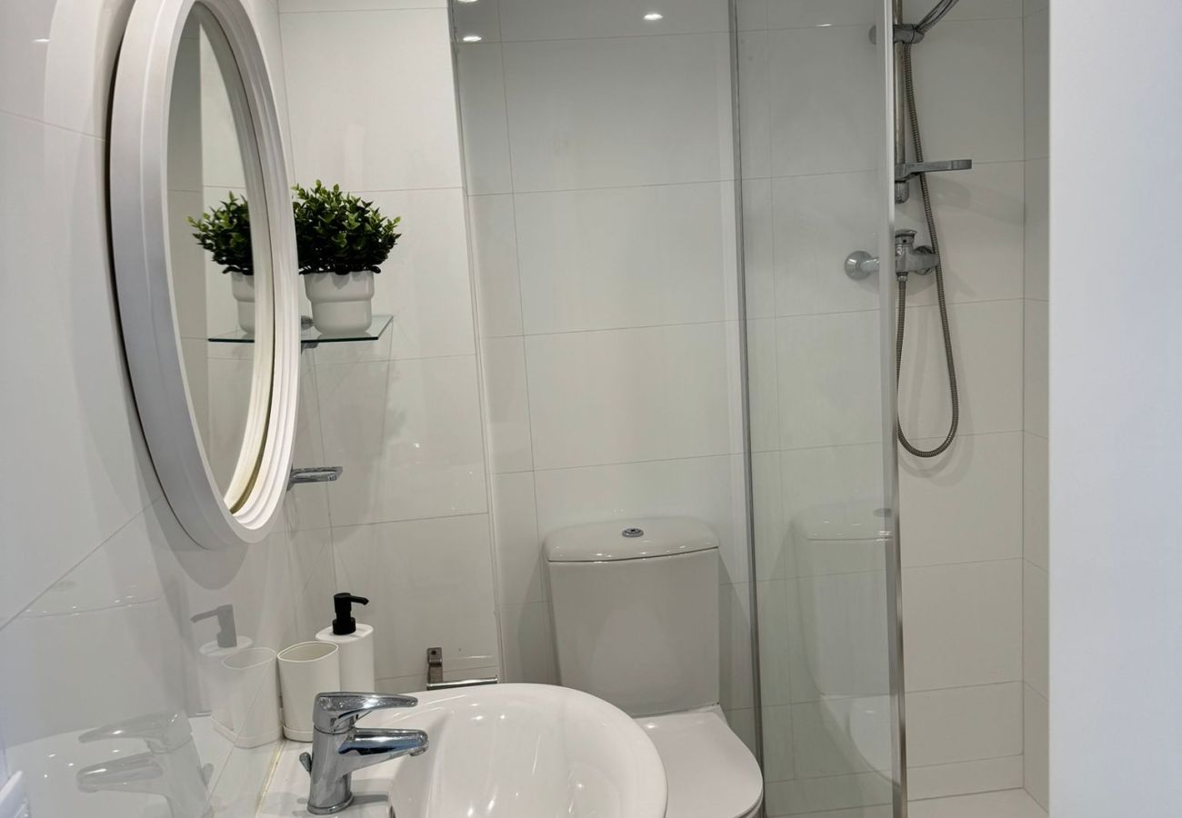 Appartamento a Playa de Gandía - PRECIOSO APARTAMENTO FRONTAL AL MAR - Affitto solo per famiglie